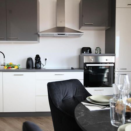 Apartments One Τρογκίρ Εξωτερικό φωτογραφία