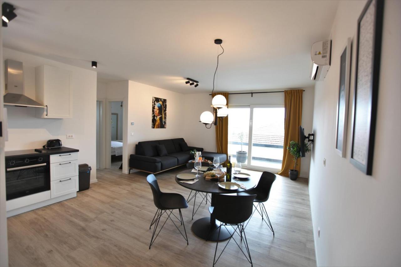 Apartments One Τρογκίρ Εξωτερικό φωτογραφία