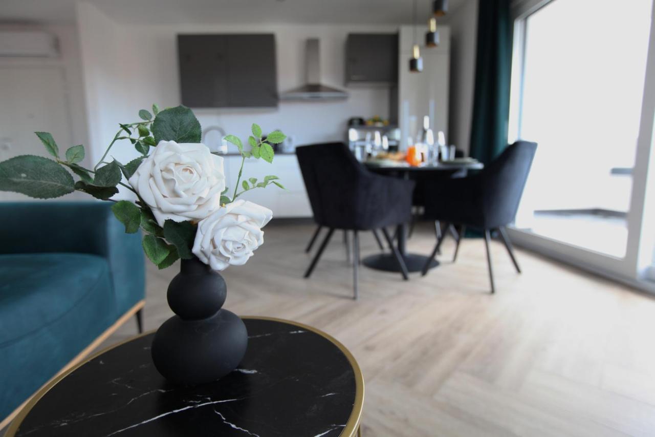 Apartments One Τρογκίρ Εξωτερικό φωτογραφία