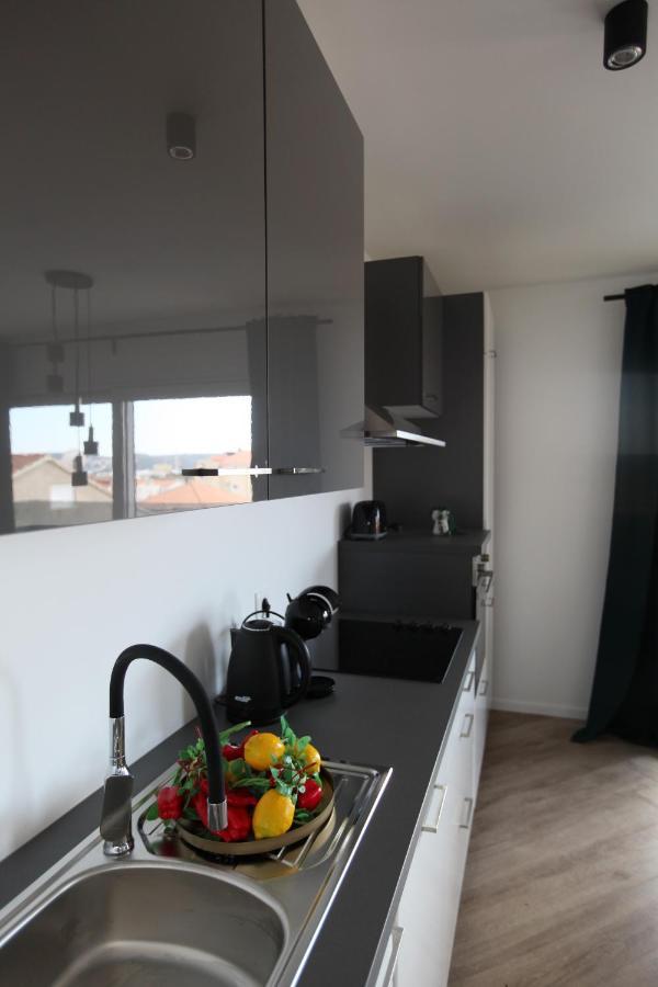 Apartments One Τρογκίρ Εξωτερικό φωτογραφία