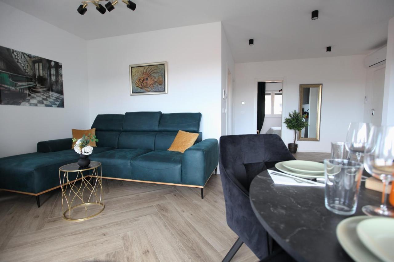 Apartments One Τρογκίρ Εξωτερικό φωτογραφία